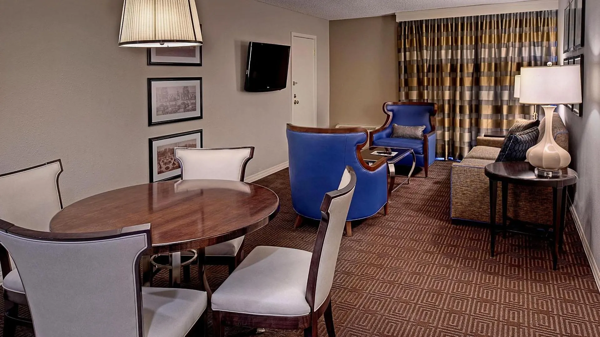 Hotel Sheraton Westport Lakeside Chalet Maryland Heights