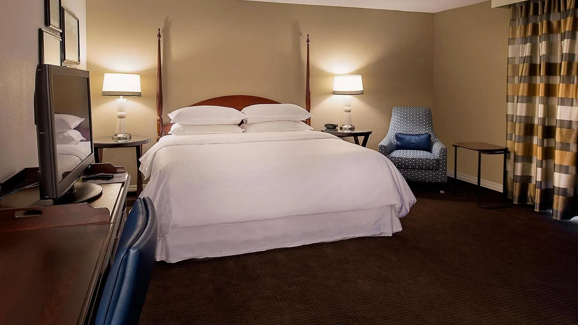 Sheraton Westport Lakeside Chalet Maryland Heights Hotel