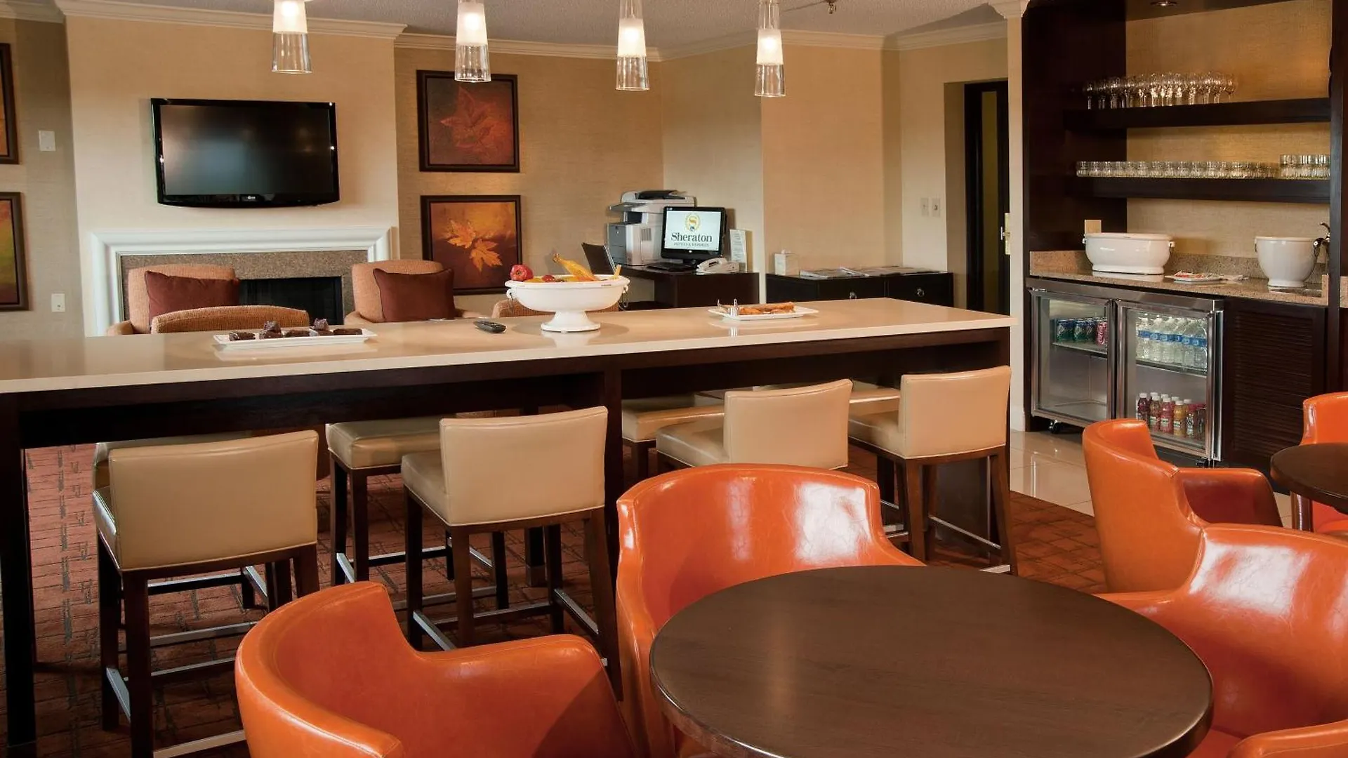 Sheraton Westport Lakeside Chalet Maryland Heights Hotel