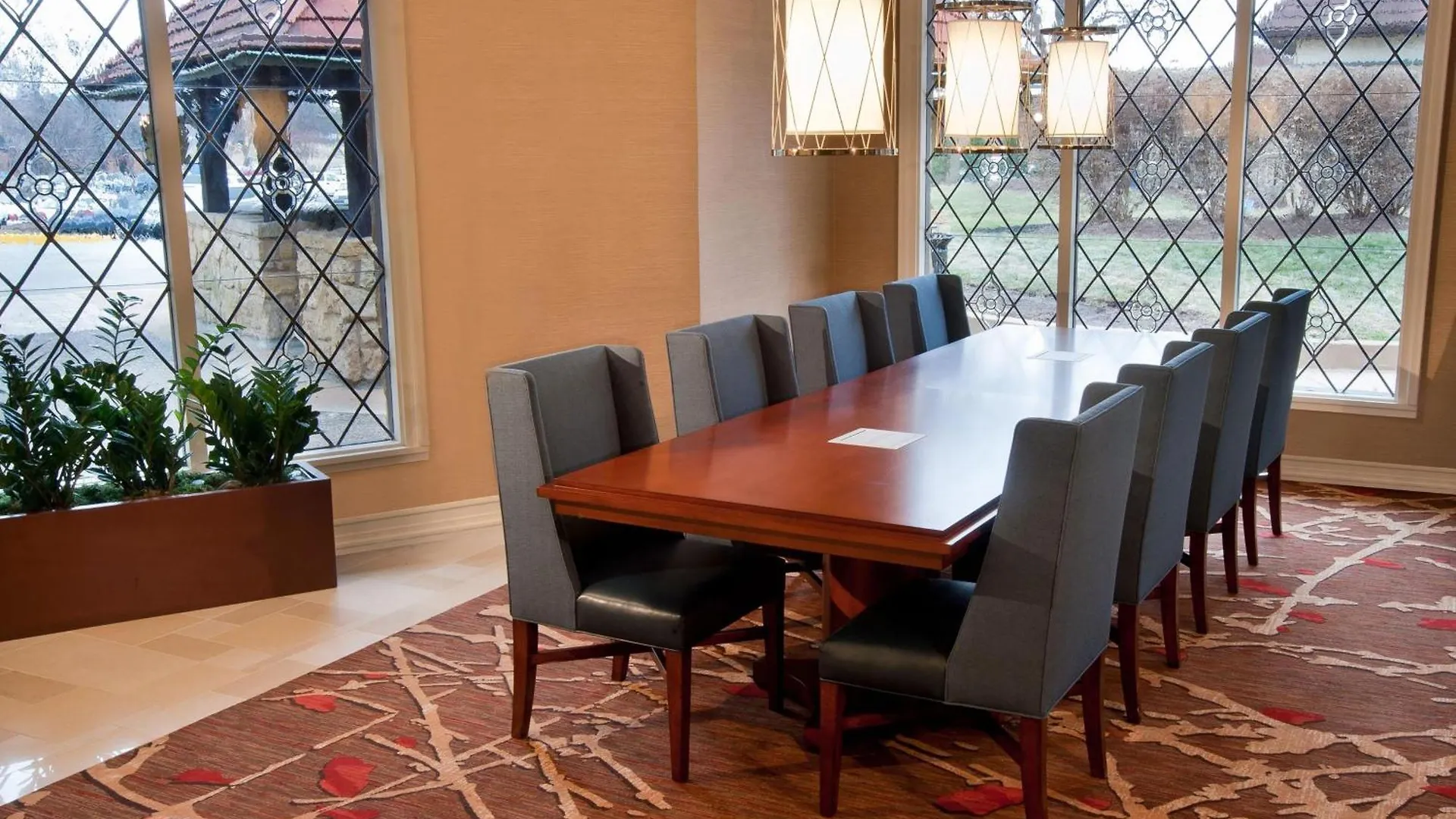Sheraton Westport Lakeside Chalet Maryland Heights Hotel