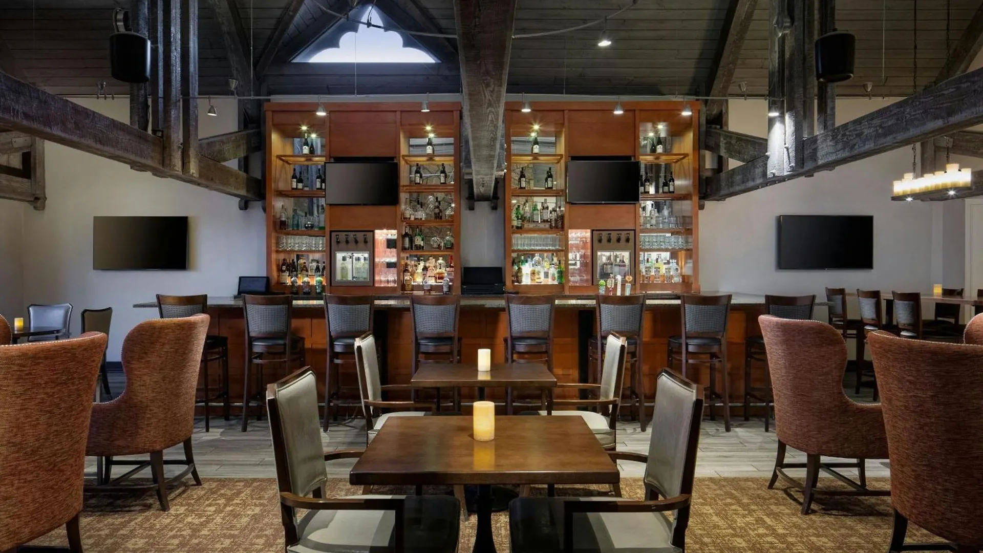 Sheraton Westport Lakeside Chalet Maryland Heights Hotel