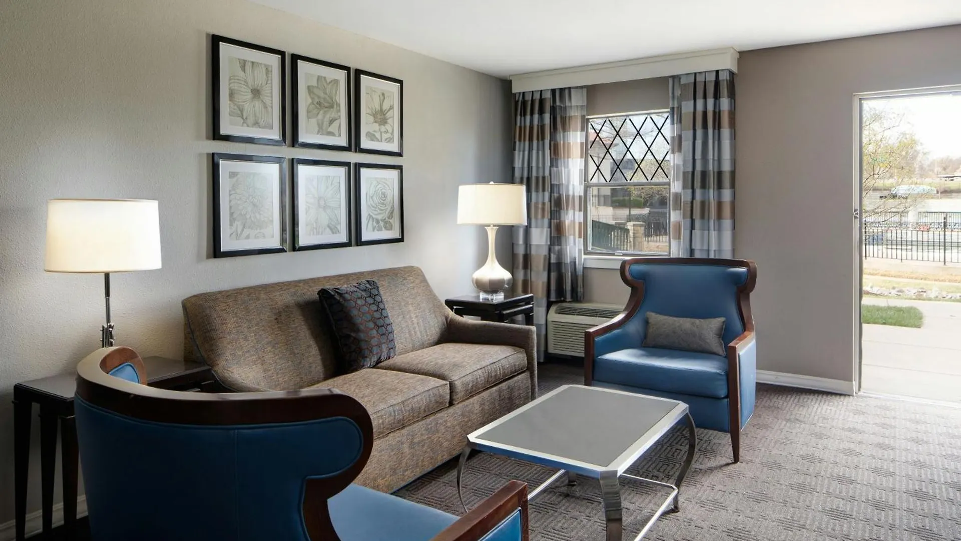 Sheraton Westport Lakeside Chalet Maryland Heights