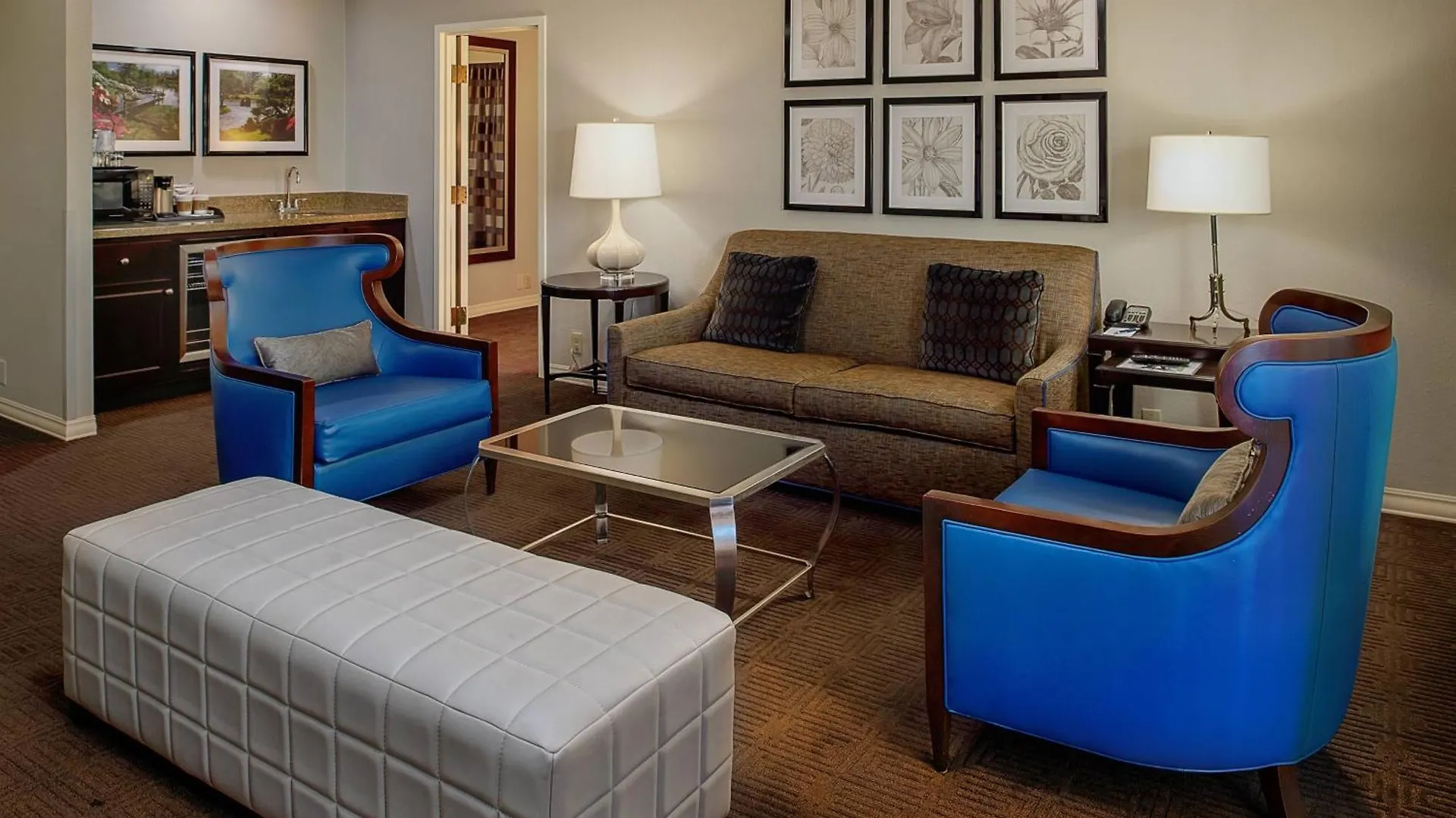 Sheraton Westport Lakeside Chalet Maryland Heights Hotel