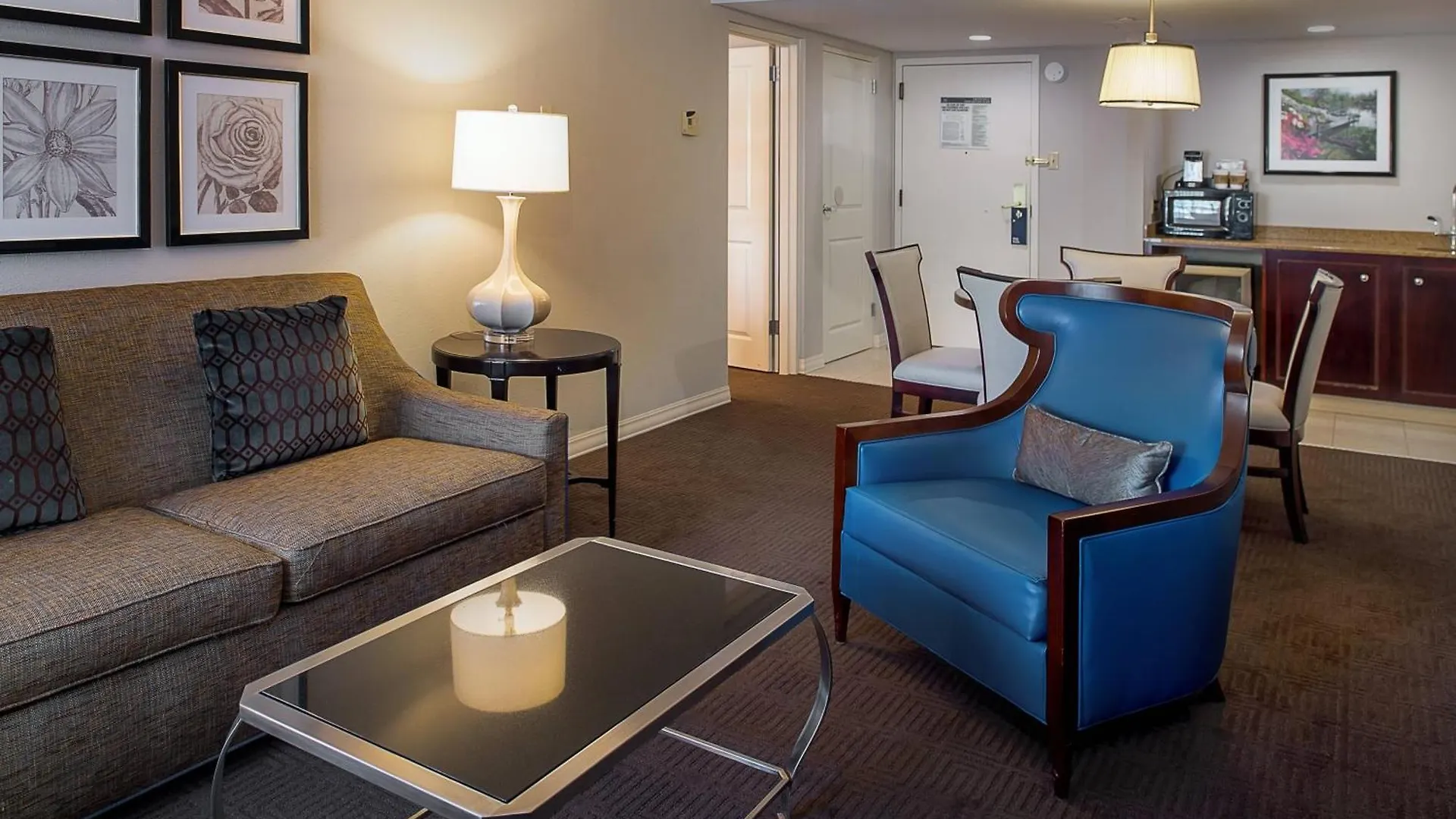 Sheraton Westport Lakeside Chalet Maryland Heights