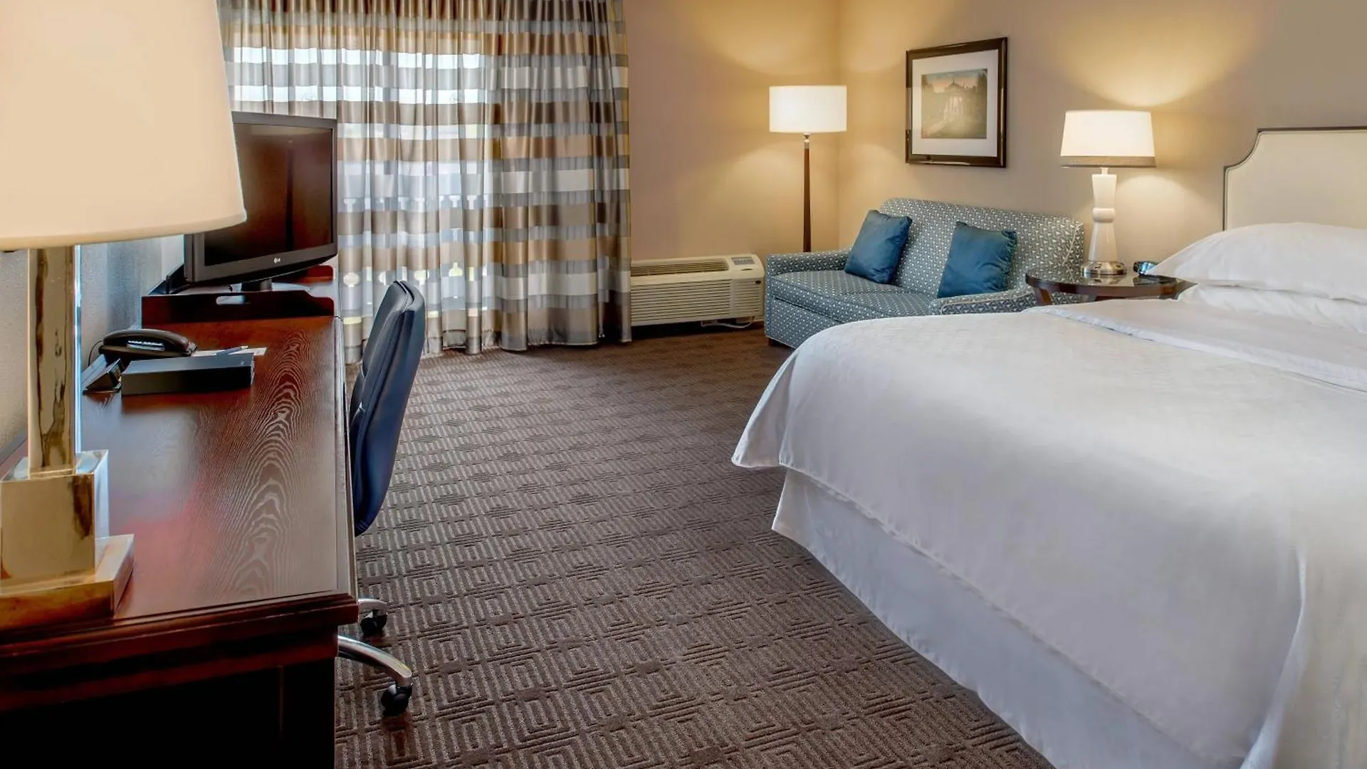 Hotel Sheraton Westport Lakeside Chalet Maryland Heights