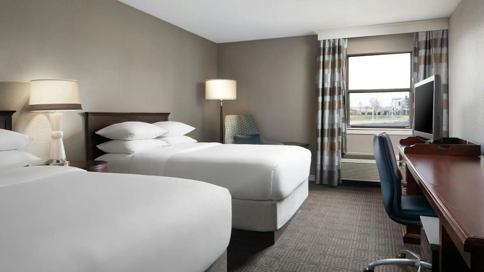 *** Hotel Sheraton Westport Lakeside Chalet Maryland Heights Estados Unidos da América