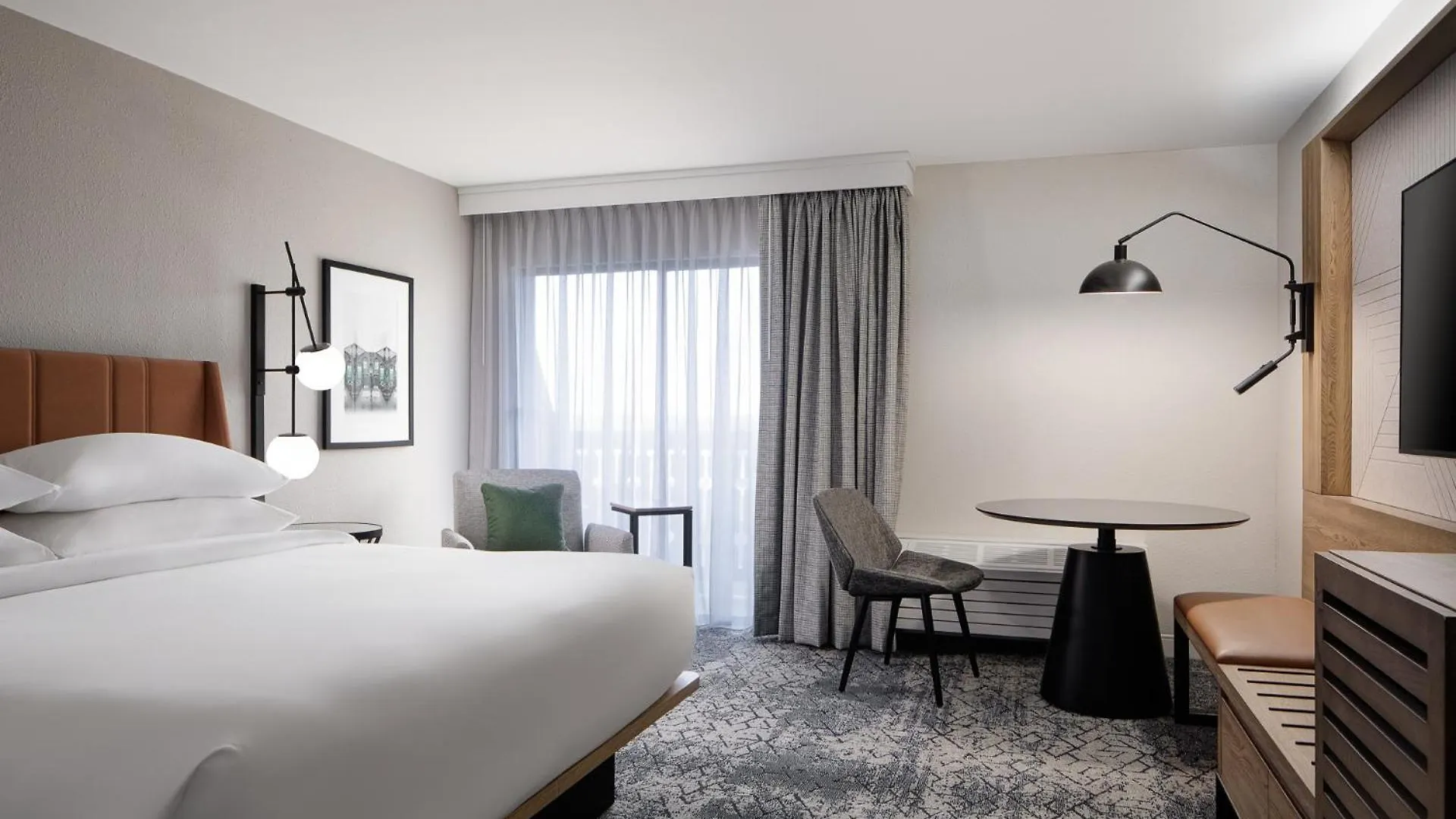 Sheraton Westport Lakeside Chalet Maryland Heights
